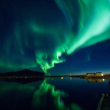 Ramberg Lodge Lofoten Bostad Bagian luar foto